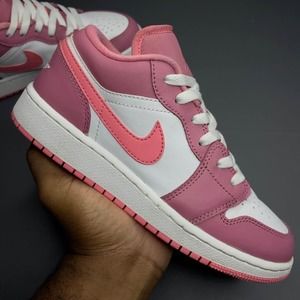 Used Air Jordan 1 Low Kids Size 5Y
